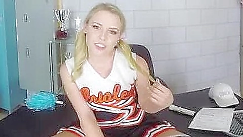 Aubrey Sinclair - Horny Cheerleader Takes Vr Cumshot