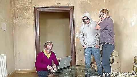 Two girls are fucking and another girl is fucking each other