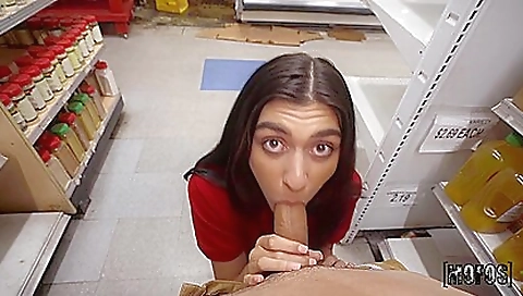 Brunette babe enjoys a super hot and juicy blowjob in the supermarket