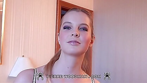 Blonde gets anal and cunnilingus in a casting scene