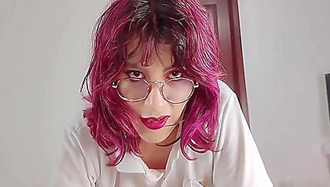 A hot tattooed chick is getting a hot cumshot in her mouth