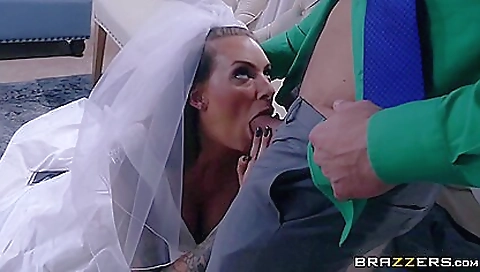 Juelz Ventura gets her hairy cunt drilled and fucked too