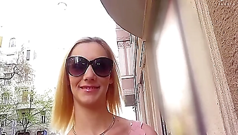 Japanese girl cums on the man's dick in a homemade video