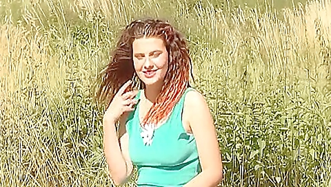 Big-ass redhead with hairy pussy spreads her pussy